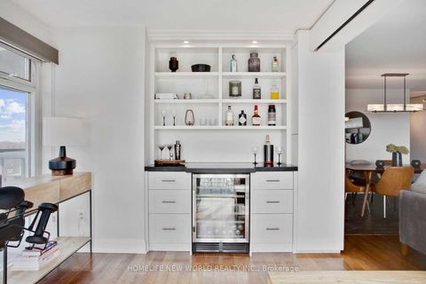 Photo 11 at 2105 - 2181 Yonge Street, Mount Pleasant West, Toronto