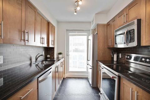 Photo 14 at 2105 - 2181 Yonge Street, Mount Pleasant West, Toronto