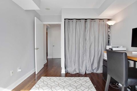 Photo 17 at 2105 - 2181 Yonge Street, Mount Pleasant West, Toronto