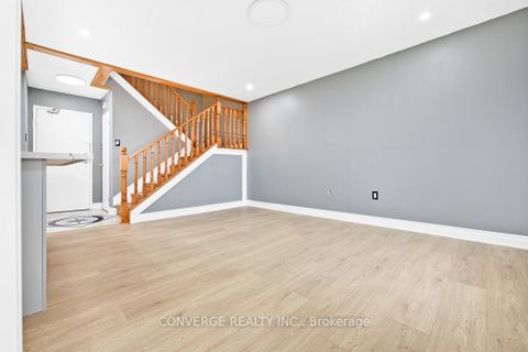 Photo 8 at 406 - 4062 Lawrence Avenue E, West Hill, Toronto
