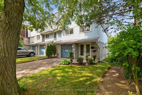 Photo 0 at 80 Poplar Crescent, Aurora Highlands, Aurora