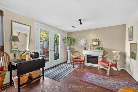 Photo 6 at 80 Poplar Crescent, Aurora Highlands, Aurora
