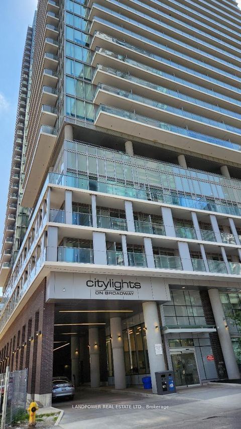 Photo 1 at 2811 - 99 Broadway Avenue, Mount Pleasant West, Toronto