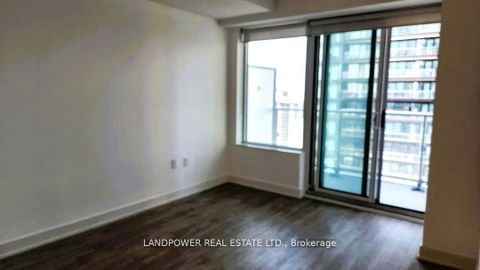 Photo 2 at 2811 - 99 Broadway Avenue, Mount Pleasant West, Toronto