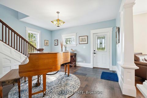 Photo 2 at 2612 10th Line, Rural Innisfil, Innisfil Photo 2 at 2612 10th Line, Rural Innisfil, Innisfil