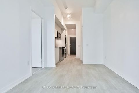Photo 8 at 702E - 8868 Yonge Street, South Richvale, Richmond Hill