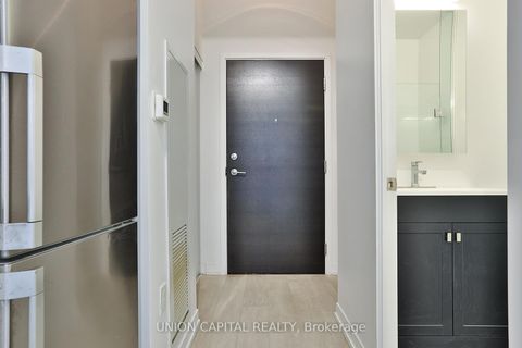 Photo 16 at 702E - 8868 Yonge Street, South Richvale, Richmond Hill