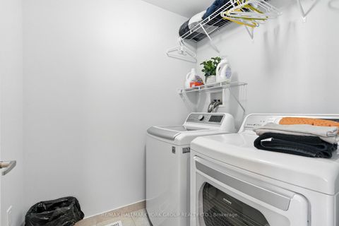 Photo 22 at 40 Hutt Crescent, Bayview Northeast, Aurora