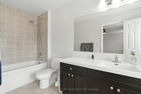 Photo 25 at 40 Hutt Crescent, Bayview Northeast, Aurora