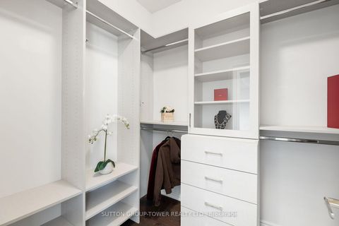 Photo 22 at 10 Alistair Crescent, Kleinburg, Vaughan