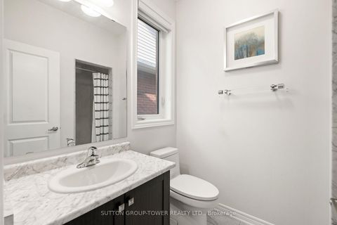 Photo 29 at 10 Alistair Crescent, Kleinburg, Vaughan