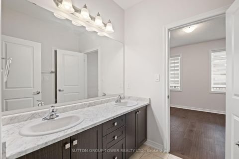 Photo 31 at 10 Alistair Crescent, Kleinburg, Vaughan