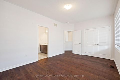 Photo 34 at 10 Alistair Crescent, Kleinburg, Vaughan