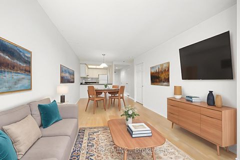 Photo 7 at 312 - 7 Bishop Avenue, Newtonbrook East, Toronto