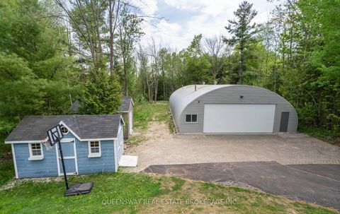 Photo 36 at 1841 Forest Valley Drive, Rural Innisfil, Innisfil Photo 36 at 1841 Forest Valley Drive, Rural Innisfil, Innisfil