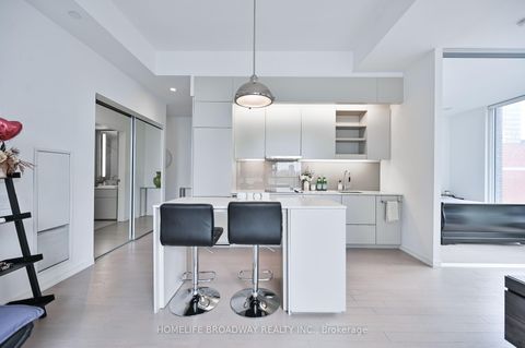 Photo 4 at 1116 - 101 Peter Street, Waterfront Communities C1, Toronto