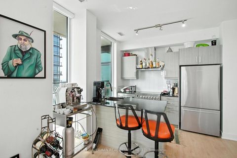 Photo 4 at 1604 - 1486 Bathurst Street, Cedarvale, Toronto