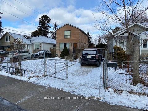 Photo 16 at 23 Westlake Crescent, Lumsden, Toronto