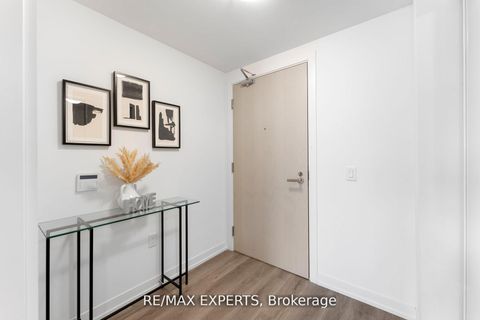 Photo 5 at 3302 - 138 Downes Street, Waterfront Communities C8, Toronto