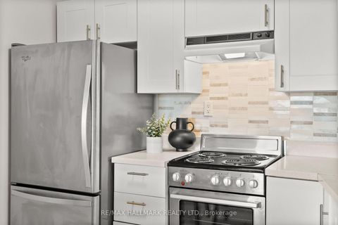 Photo 17 at 6 - 2 Nursewood Road, The Beaches, Toronto