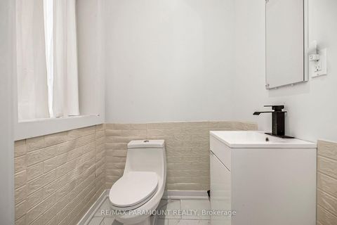 Photo 11 at 121 Mulock Avenue, Junction Area, Toronto