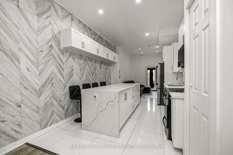 Photo 14 at 121 Mulock Avenue, Junction Area, Toronto Photo 14 at 121 Mulock Avenue, Junction Area, Toronto