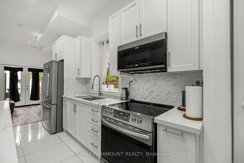 Photo 16 at 121 Mulock Avenue, Junction Area, Toronto Photo 16 at 121 Mulock Avenue, Junction Area, Toronto