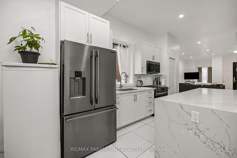 Photo 19 at 121 Mulock Avenue, Junction Area, Toronto