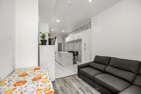 Photo 24 at 121 Mulock Avenue, Junction Area, Toronto