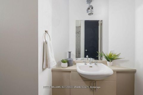 Photo 20 at 618 - 155 Dalhousie Street, Yonge Corridor, Toronto Photo 20 at 618 - 155 Dalhousie Street, Yonge Corridor, Toronto