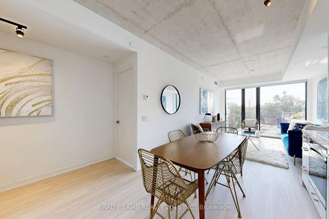 Photo 9 at 302 - 195 McCaul Street, Chinatown, Toronto Photo 9 at 302 - 195 McCaul Street, Chinatown, Toronto