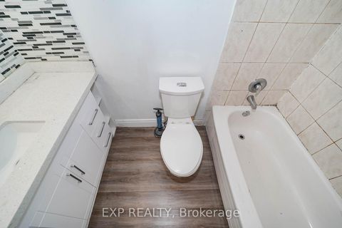 Photo 12 at 901 - 236 Albion Road, Old Rexdale, Toronto