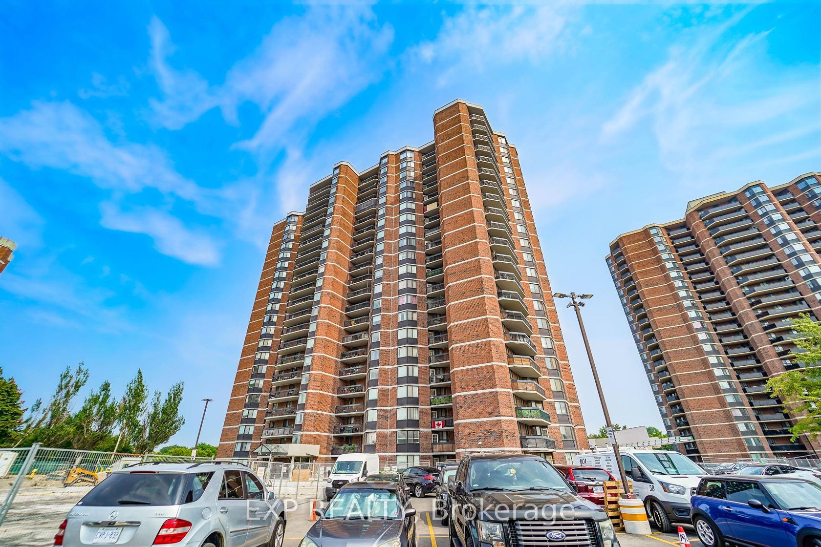 901 - 236 Albion Road, Old Rexdale, Toronto 