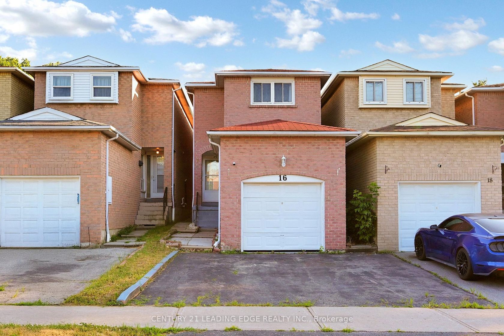 16 Chad Crescent, Malvern, Toronto 
