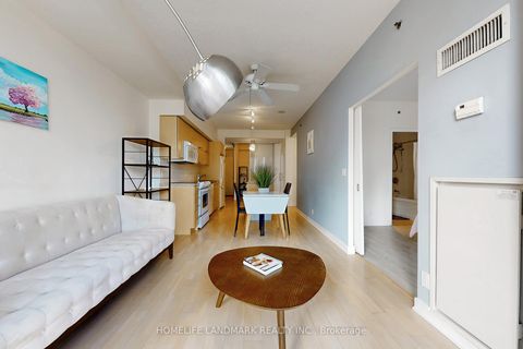 Photo 1 at 1001 - 21 Nelson Street, Waterfront Communities C1, Toronto