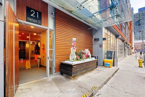 Photo 5 at 1001 - 21 Nelson Street, Waterfront Communities C1, Toronto