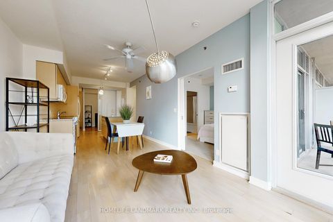 Photo 9 at 1001 - 21 Nelson Street, Waterfront Communities C1, Toronto