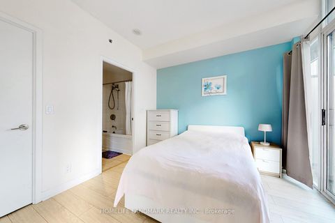 Photo 17 at 1001 - 21 Nelson Street, Waterfront Communities C1, Toronto