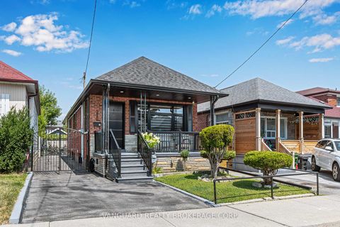 Photo 0 at 220 Belgravia Avenue, Belgravia, Toronto