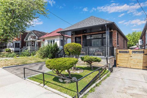 Photo 1 at 220 Belgravia Avenue, Belgravia, Toronto