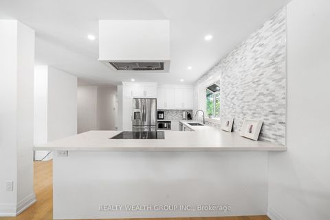 Photo 13 at 39 Treadgold Crescent, Donalda, Toronto