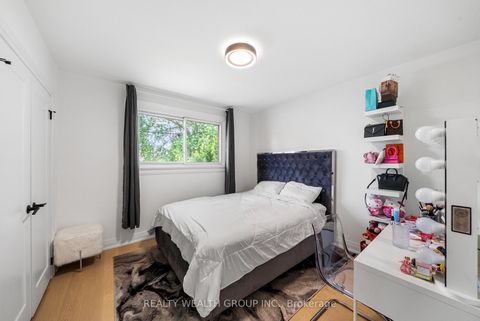 Photo 20 at 39 Treadgold Crescent, Donalda, Toronto