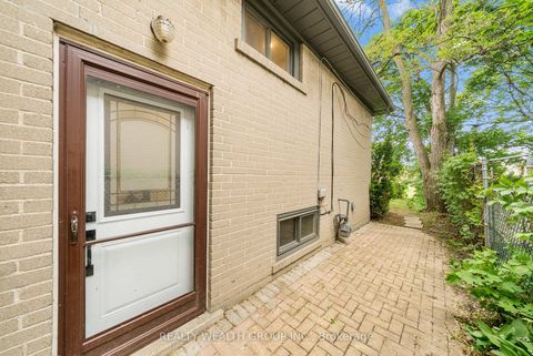 Photo 33 at 39 Treadgold Crescent, Donalda, Toronto