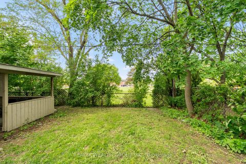 Photo 36 at 39 Treadgold Crescent, Donalda, Toronto