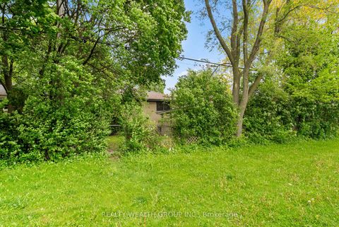Photo 41 at 39 Treadgold Crescent, Donalda, Toronto