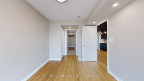 Photo 27 at 2816 - 15 Iceboat Terrace, Waterfront Communities C1, Toronto