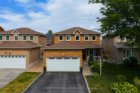 Photo 32 at 138 Largo Crescent, Maple, Vaughan