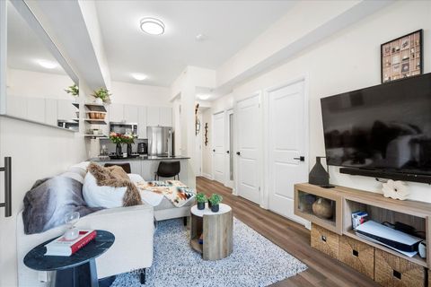 Photo 9 at 112 - 3655 Kingston Road N, Scarborough Village, Toronto
