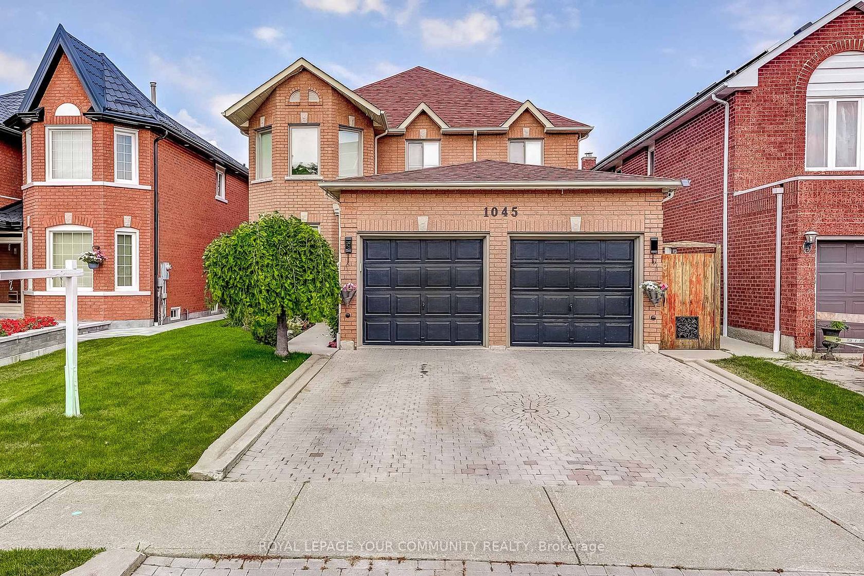1045 Sherwood Mills Boulevard, East Credit, Mississauga 