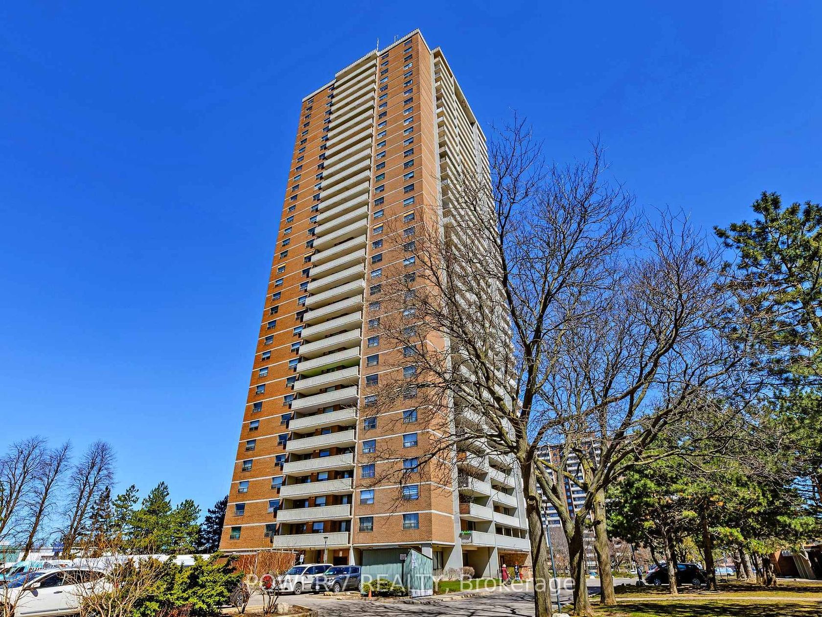 407 - 10 Tangreen Court, Newtonbrook West, Toronto 